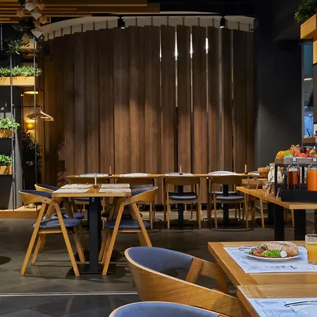 7시즌스 아파트먼트 4*