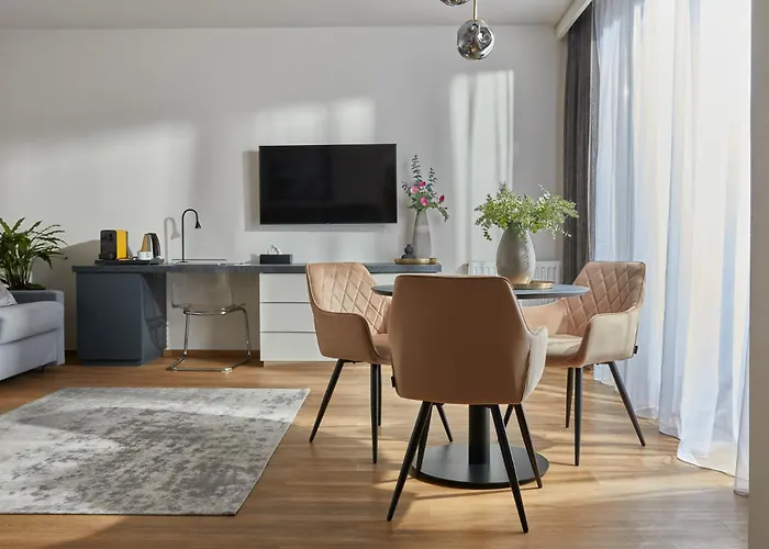 7시즌스 아파트먼트