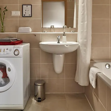 Ξενοδοχείο με διαμερίσματα 7seasons 4*