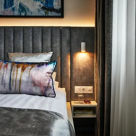 Aparthotel 7seasons 4*