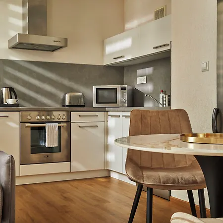 Apart Otel 7seasons 4*