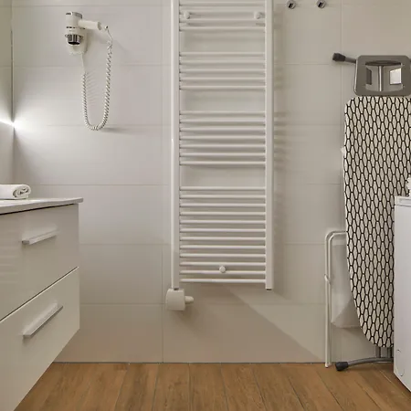 Apart Otel 7seasons Budapeşte