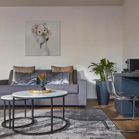 7seasons Apart Otel 4*