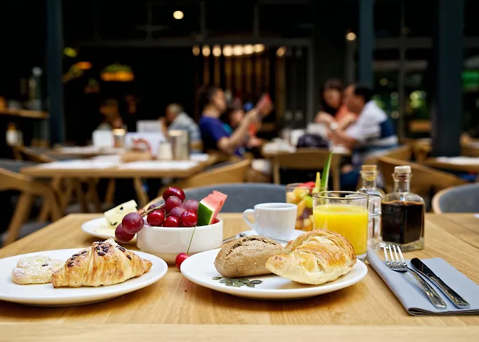 布达佩斯七季公寓酒店 4*