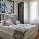 公寓式酒店 布达佩斯七季公寓酒店 4*